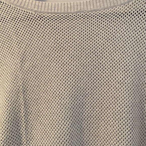 Lululemon top - Picture 4 of 8